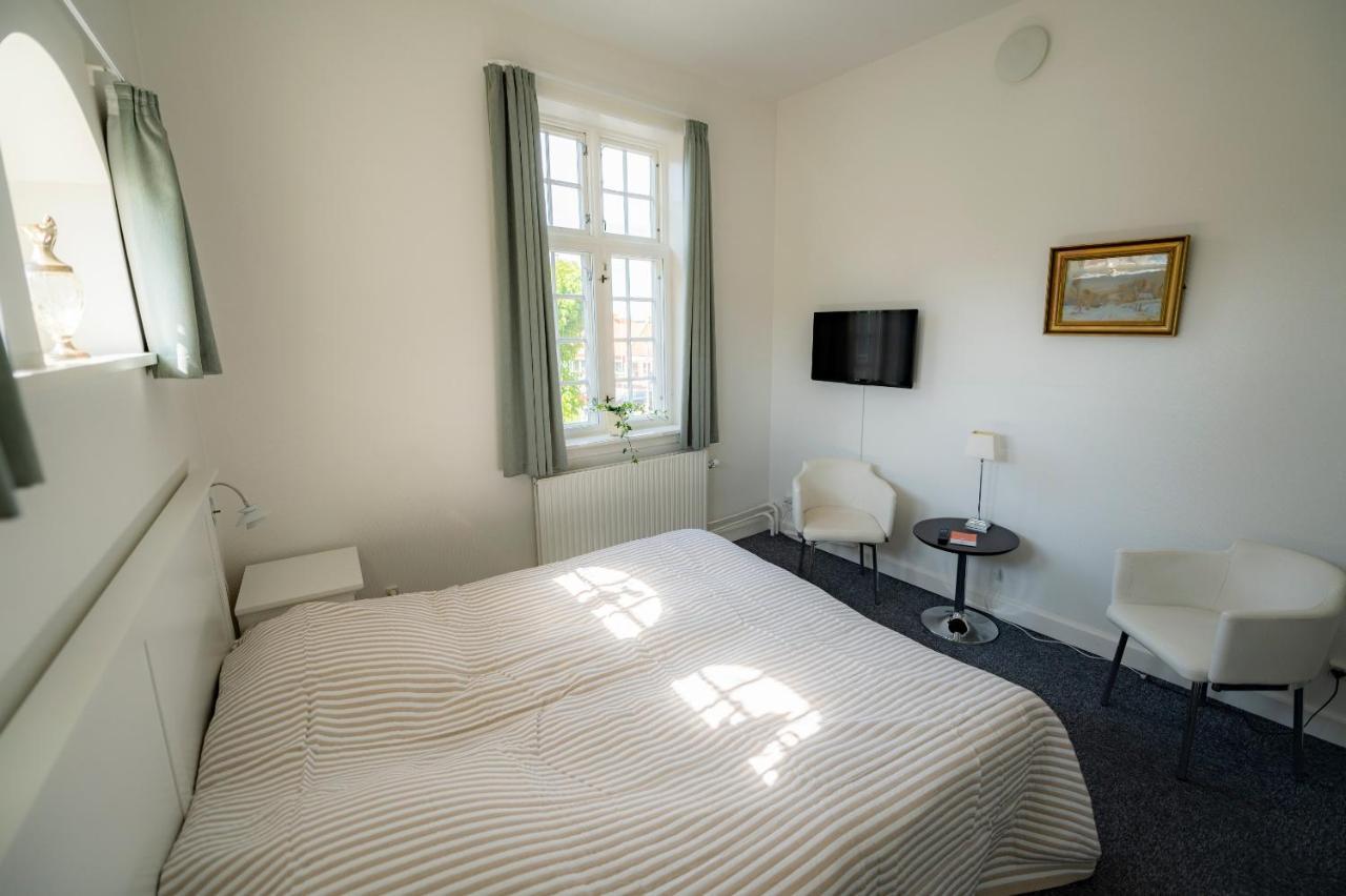Hotel Det Gamle Posthus Rønne Zewnętrze zdjęcie