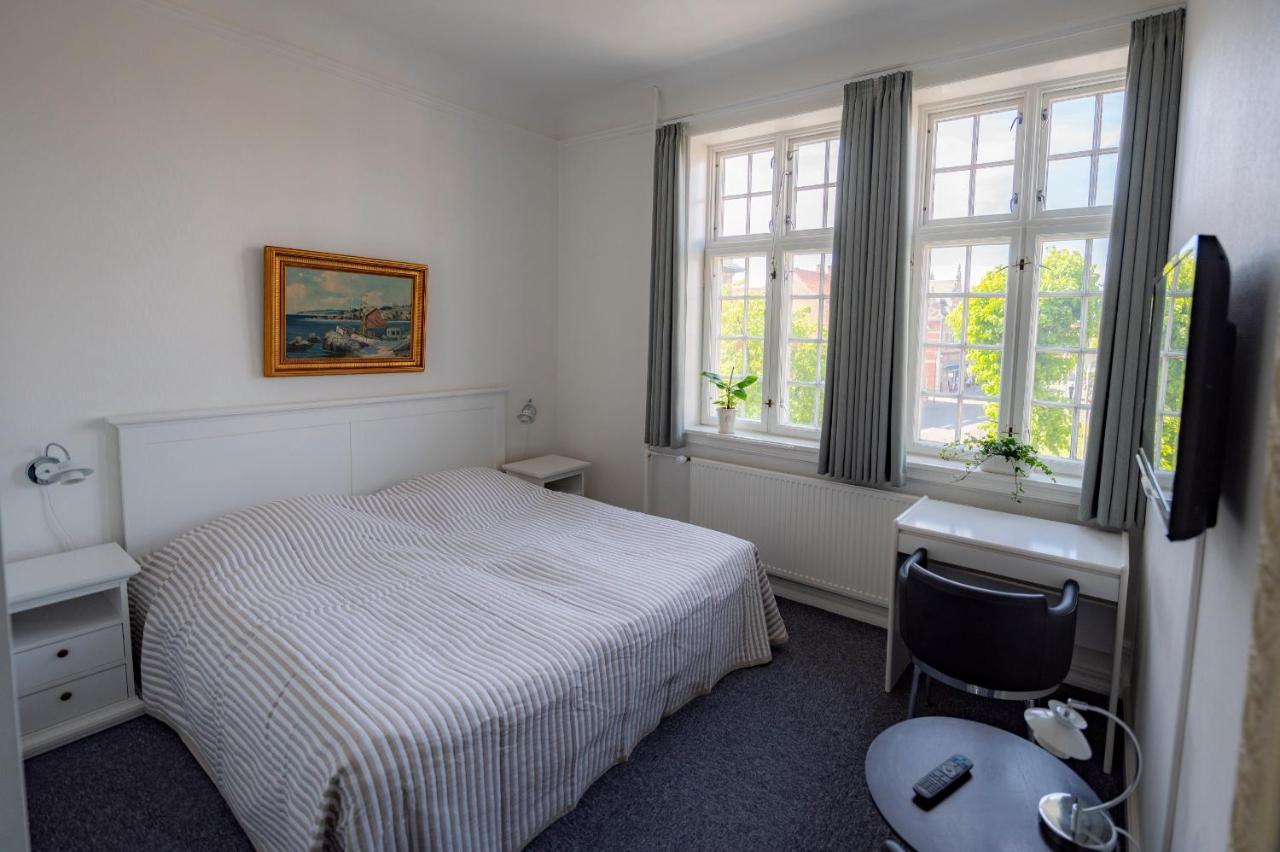 Hotel Det Gamle Posthus Rønne Zewnętrze zdjęcie